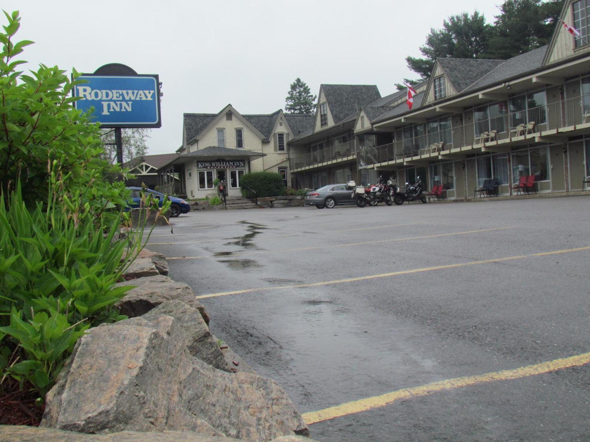 Rodeway Inn King William Huntsville Exterior photo